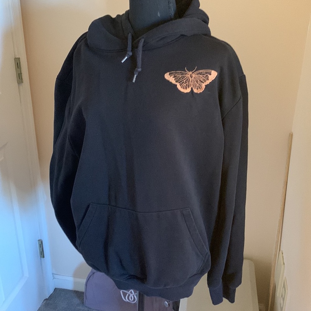 NWOT hooded sweatshirt